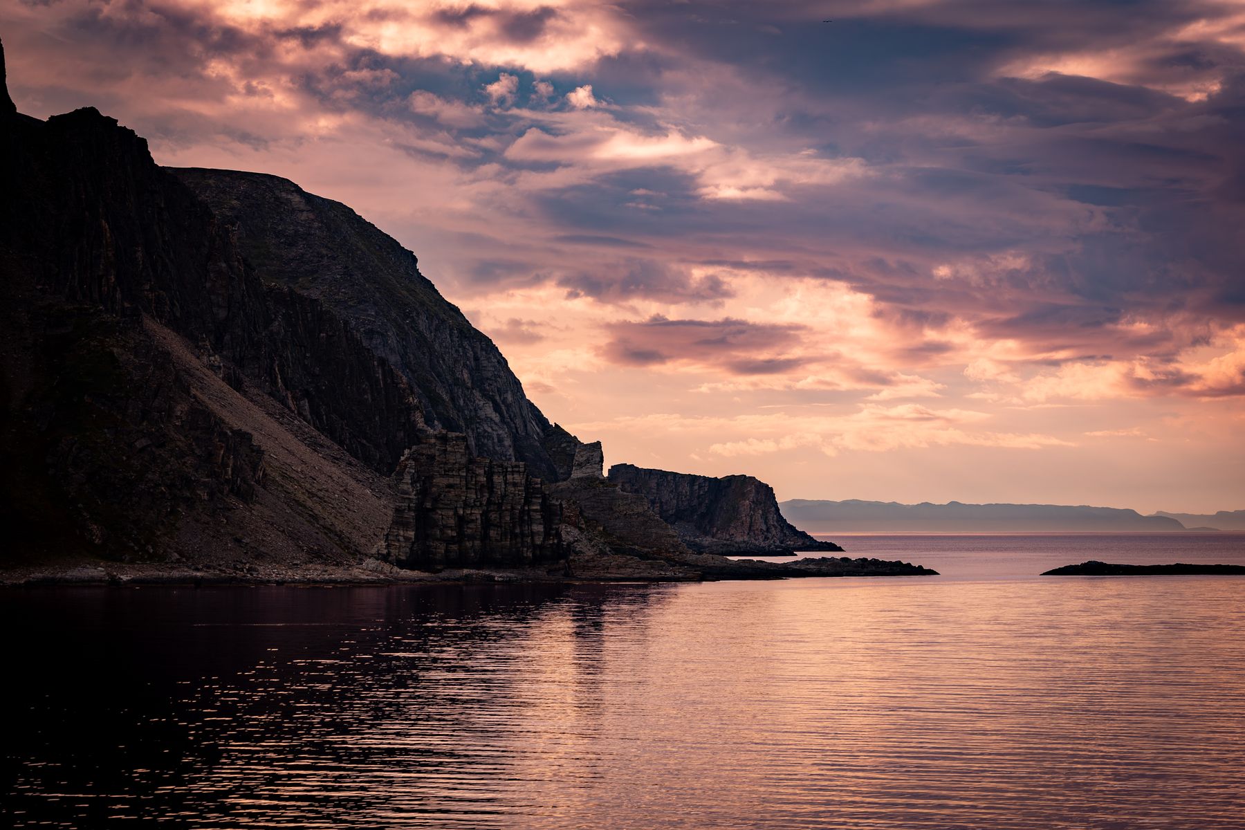 Kjøllefjord Cliffs, Nordkyn Peninsula